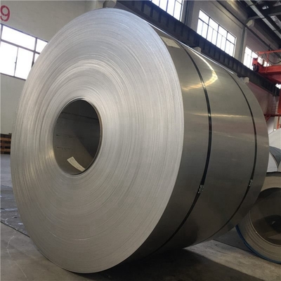 Bobina 6m m del acero de carbono de Q235 Dx51 C75 densamente laminados en caliente