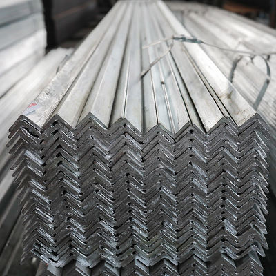 A3 Q235 galvanizó el ángulo de acero L forma la construcción igual 50*50m m