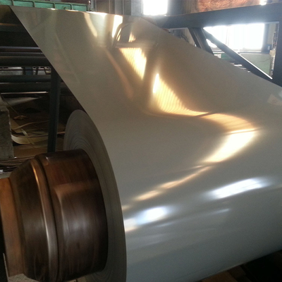 Gl cubierto color prepintó la hoja de metal galvanizada la bobina de acero de PPGI 1500m m