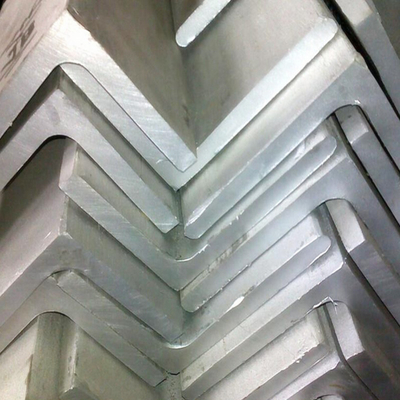 Perfil de acero inoxidable del hierro de ángulo 304 para la construcción 3m m retirados a frío 4m m 5m m