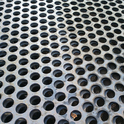 acero inoxidable agujero perforado de la chapa 201 304 430 del pequeño para cercar 3m m