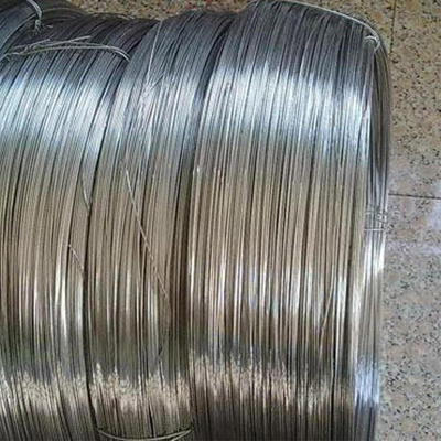 La cuerda de alambre de acero retirada a frío inoxidable del alambre de acero de 12 indicadores 201 301 304 316 SS arrolla el alambre