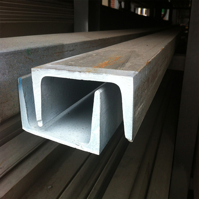 El perfil 304 del canal de acero 305 316 405 6m m U/C forma perfil estructural inoxidable del canal de acero C