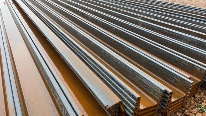 Tablestaca de acero laminado en caliente AISI 5,5 pulgadas para el perfil de acero de construcción 6